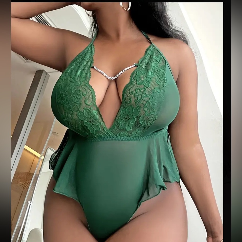 Women’s Plus Size Teddy Bodysuit Lace Accent Lingerie